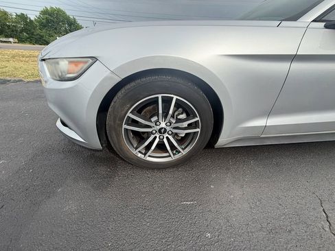 Used 2016 Ford Mustang Premium RWD image 10