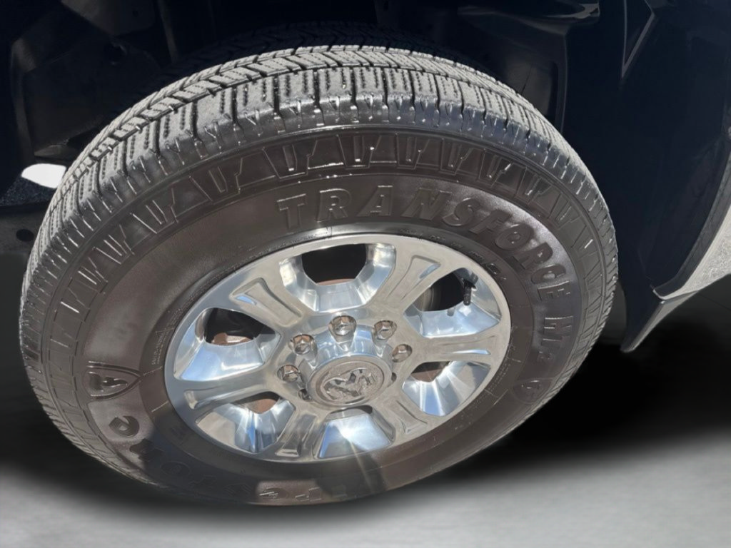 Used 2025 RAM 2500 Big Horn AWD/4WD image 39