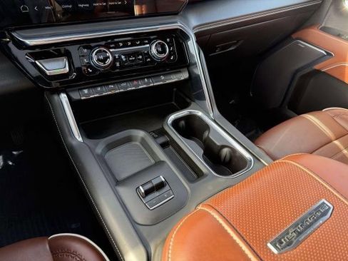 Certified 2024 GMC Sierra 3500 Denali Ultimate image 33