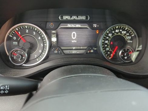 Used 2025 RAM 1500 Big Horn AWD/4WD image 6