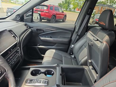 Certified 2025 Honda Ridgeline TrailSport image 26