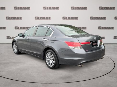 Used 2011 Honda Accord EX image 3