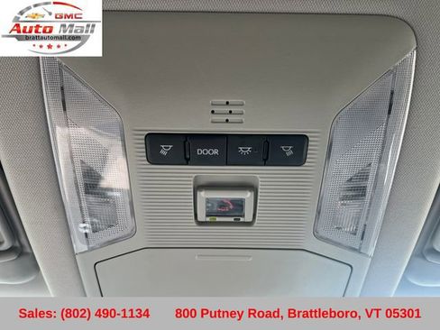 Used 2025 Toyota RAV4 Woodland Edition w/ Weather Package AWD/4WD image 22
