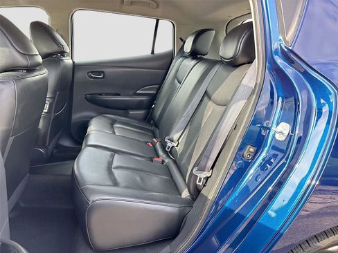 Used 2017 Nissan Leaf SL w/ Premium Package FWD image 25