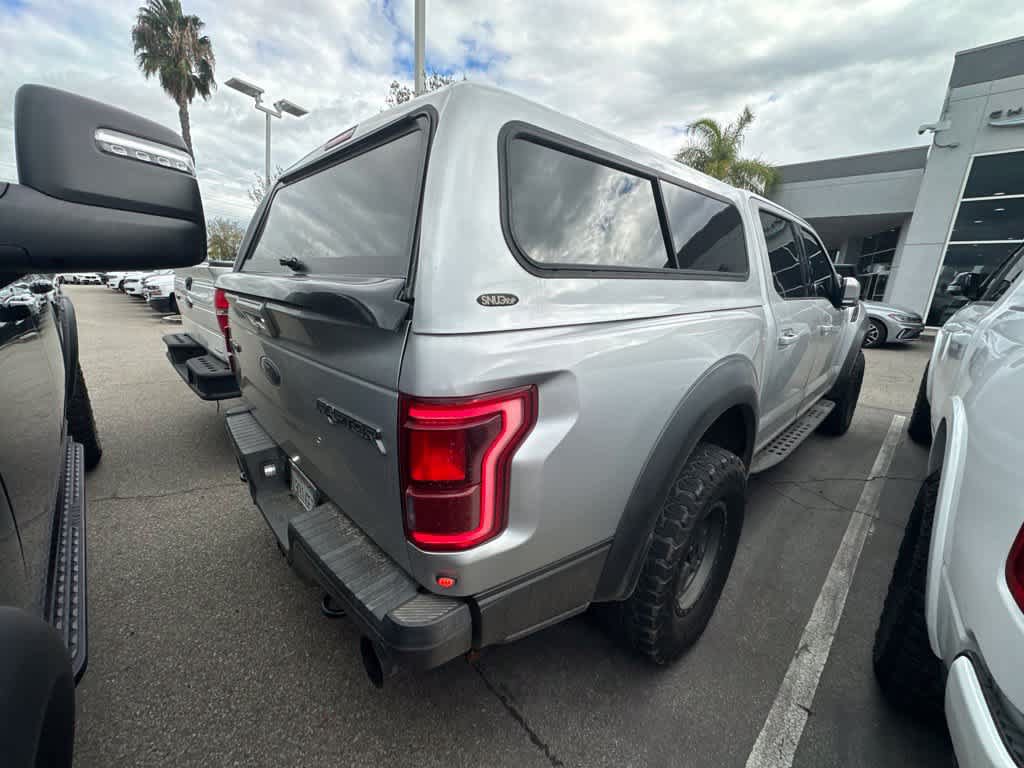 Used 2017 Ford F150 Raptor w/ Equipment Group 802A Luxury AWD/4WD image 3