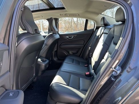 Certified 2025 Volvo S60 B5 Core image 13