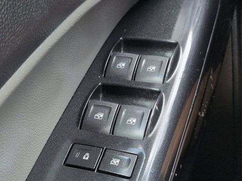 Used 2020 Chevrolet Colorado W/T RWD image 22
