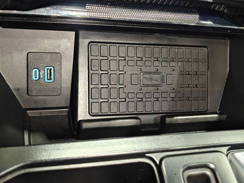 Used 2023 Ford F150 Raptor w/ Raptor Carbon Fiber Package AWD/4WD image 13