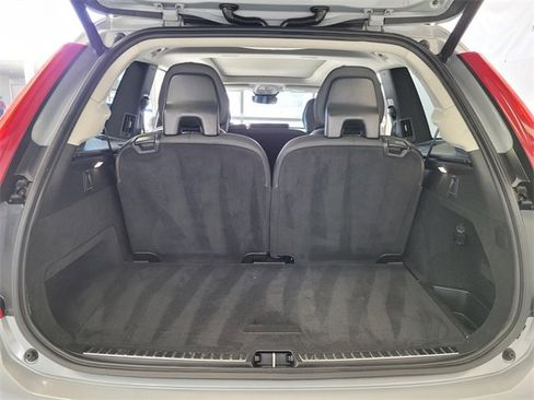 Certified 2025 Volvo XC90 B6 Ultra image 19