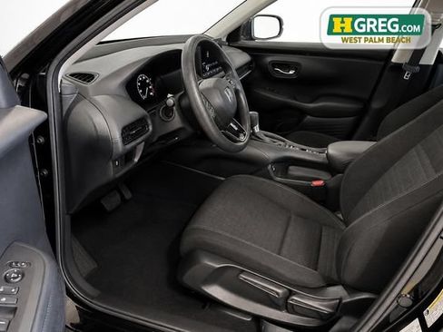 Used 2023 Honda HR-V LX image 10