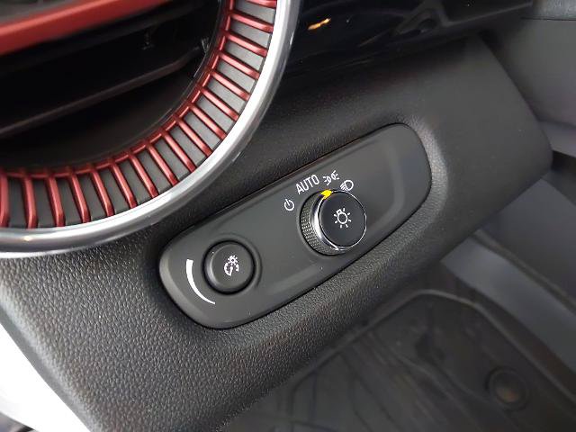 New 2026 Chevrolet Trax RS w/ Driver Confidence Package FWD image 23