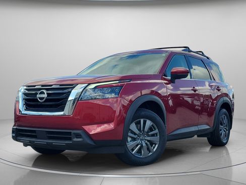 Certified 2023 Nissan Pathfinder SV image 2