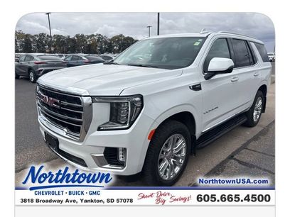 Used 2023 GMC Yukon SLT w/ SLT Premium Package