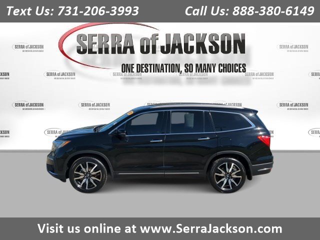 Used 2021 Honda Pilot Touring image 1