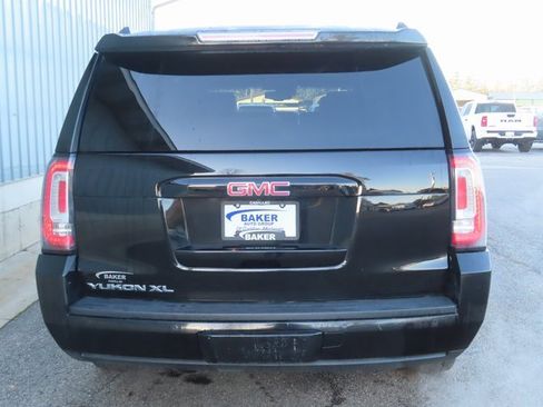 Used 2020 GMC Yukon XL SLT image 9