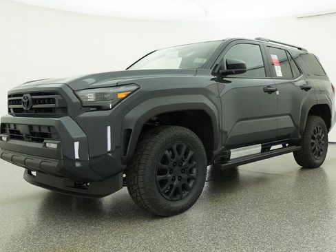 New 2026 Toyota 4Runner SR5 image 27