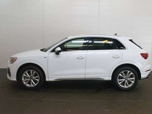 Used 2021 Audi Q3 2.0T Premium w/ Convenience Package AWD/4WD image 7