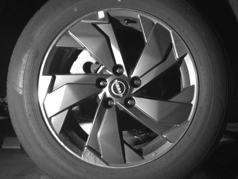 Used 2025 Nissan Rogue SV image 15