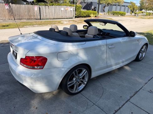 Used 2012 BMW 135i Convertible image 14