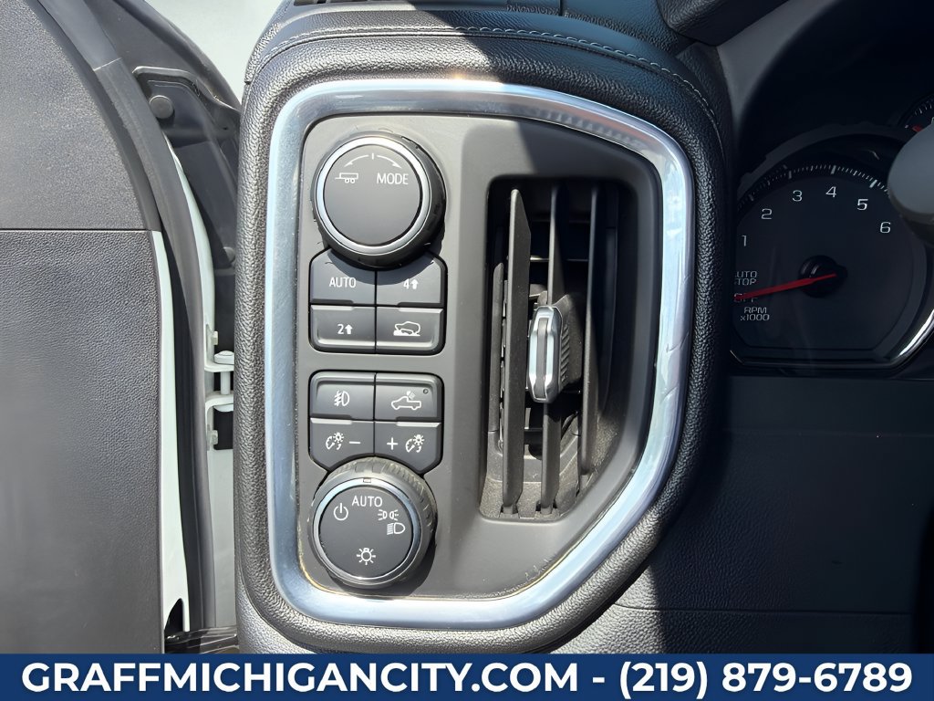 Used 2020 Chevrolet Silverado 1500 RST w/ All-Star Edition AWD/4WD image 24
