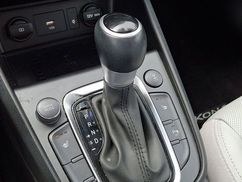 Certified 2023 Hyundai Kona Limited AWD/4WD image 15