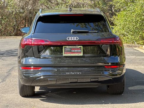 Used 2024 Audi Q8 e-tron Premium Plus w/ Premium Plus Package AWD/4WD image 8