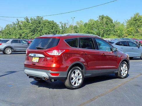 Used 2016 Ford Escape Titanium w/ Equipment Group 301A AWD/4WD image 2