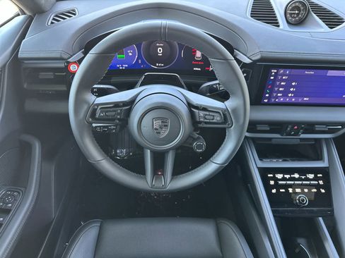 New 2026 Porsche Macan Turbo Electric AWD/4WD image 15