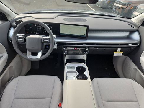 New 2026 Hyundai Ioniq 9 S image 6