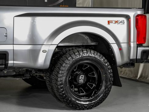Used 2024 Ford F350 XLT AWD/4WD image 14
