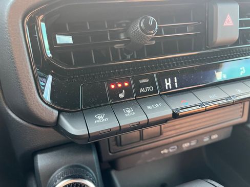 Used 2025 Toyota Land Cruiser 1958 image 21