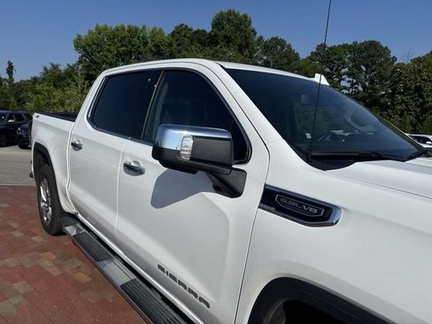 Used 2024 GMC Sierra 1500 SLT w/ SLT Premium Package AWD/4WD image 18
