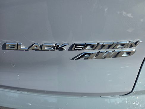 Used 2022 Honda Pilot Black Edition image 40