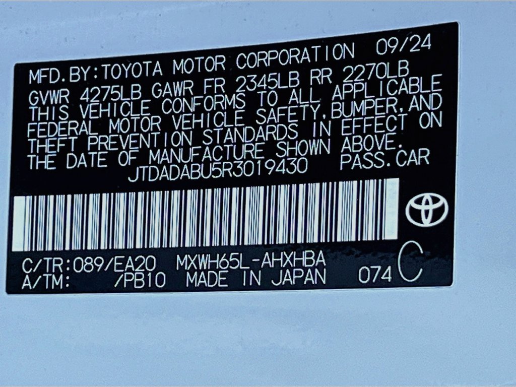 Used 2024 Toyota Prius Limited w/ Limited Premium Package AWD/4WD image 32