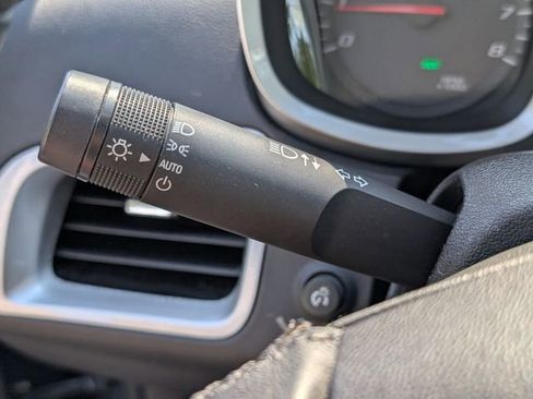 Used 2014 Chevrolet Equinox LT w/ Driver Convenience Package image 29