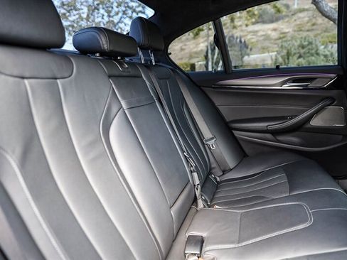 Used 2019 BMW M5 w/ Executive Package image 21