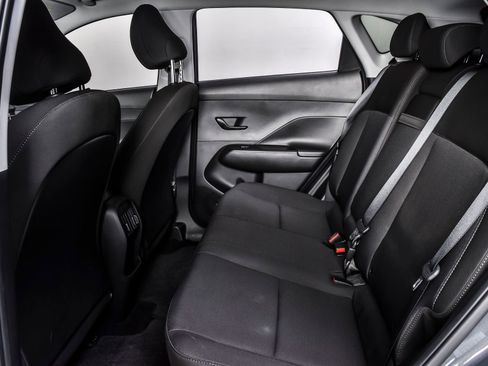 Used 2024 Hyundai Kona SEL FWD image 19
