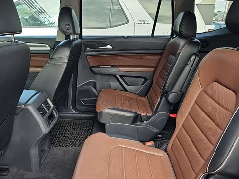 Used 2022 Volkswagen Atlas SEL Premium AWD/4WD image 9