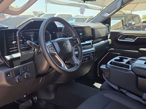 Used 2025 Chevrolet Silverado 1500 RST RWD image 10