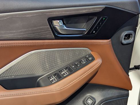 Certified 2023 Acura MDX SH-AWD w/ Advance Package image 12