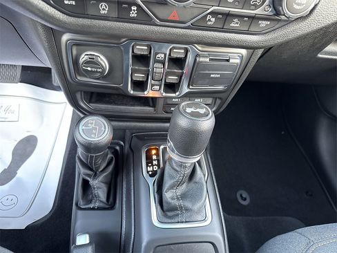 New 2025 Jeep Wrangler Sport S image 20