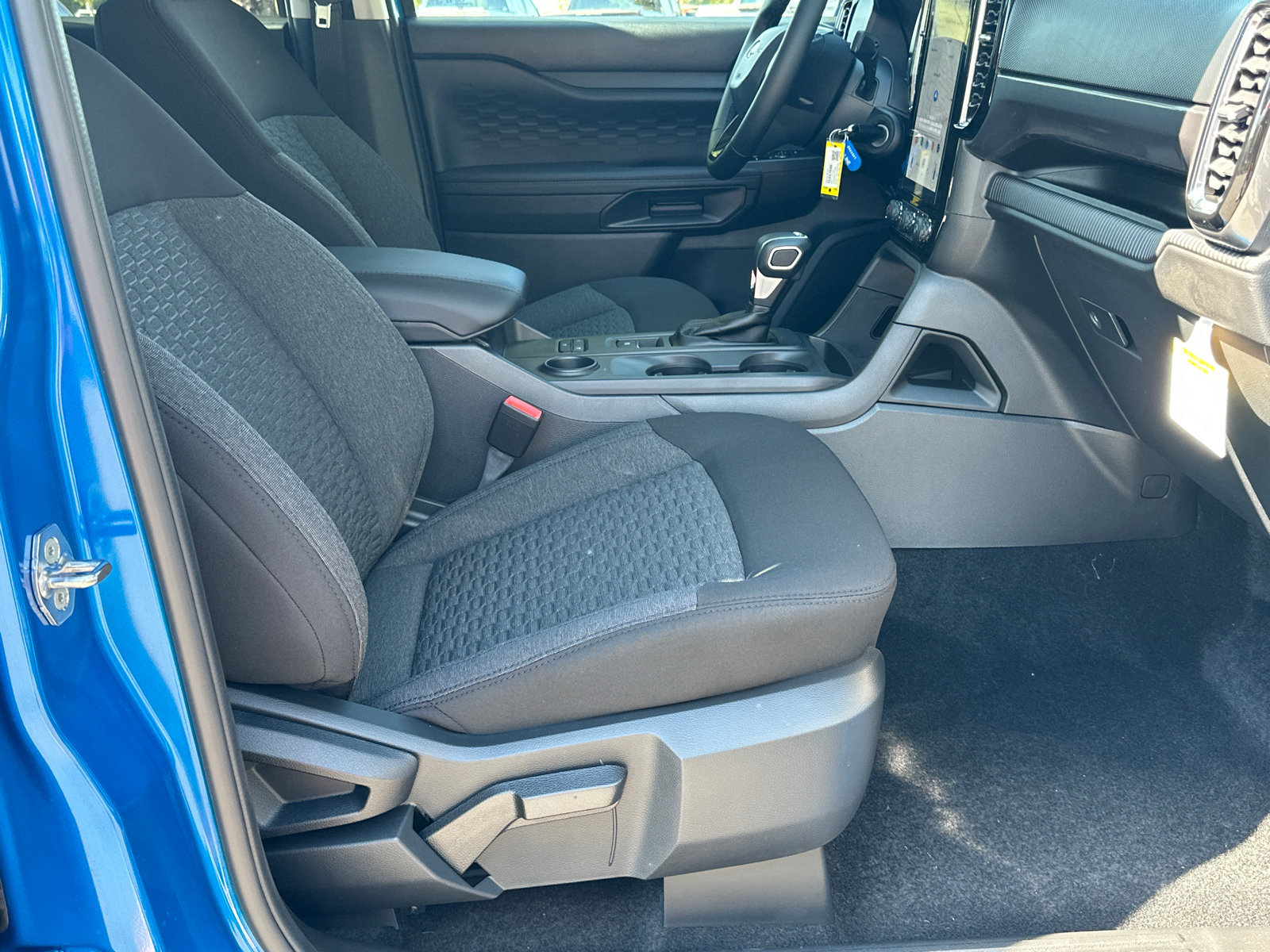 New 2026 Ford Ranger XLT w/ Black Appearance Package RWD image 14