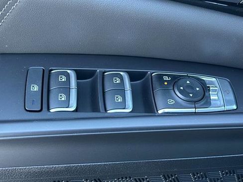 New 2025 Kia Carnival SX Prestige image 12