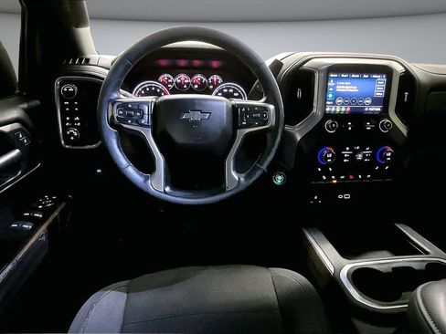 Used 2020 Chevrolet Silverado 1500 LT Trail Boss AWD/4WD image 9