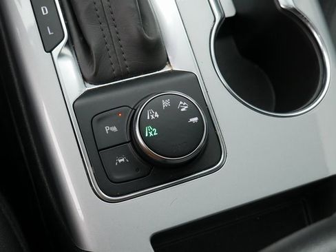 Used 2022 Chevrolet Blazer LT w/ Sound & Technology Package image 23