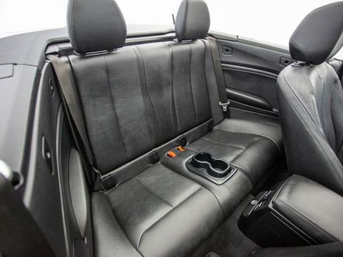 Used 2018 BMW 230i Convertible w/ Premium Package image 23