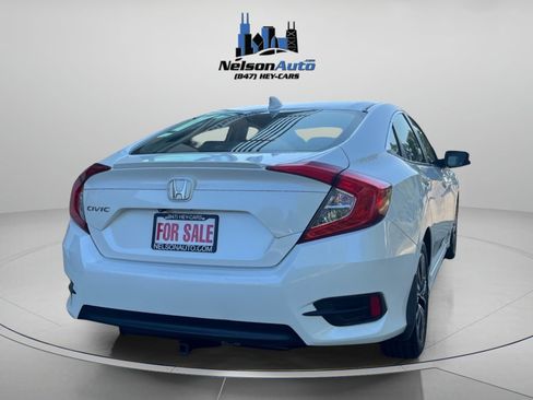 Used 2017 Honda Civic EX-T image 4