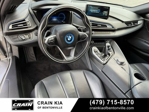 Used 2019 BMW i8 Roadster image 11
