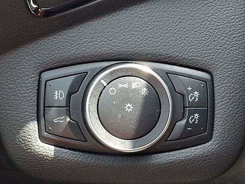 Used 2018 Ford Escape SEL AWD/4WD image 25