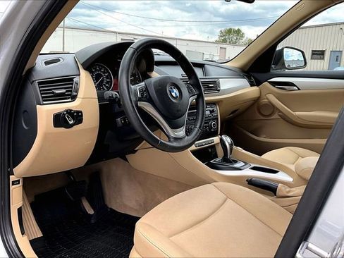 Used 2015 BMW X1 sDrive28i image 8